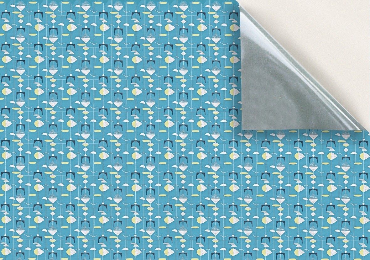 95. Vintage Blue & White Wallpaper
